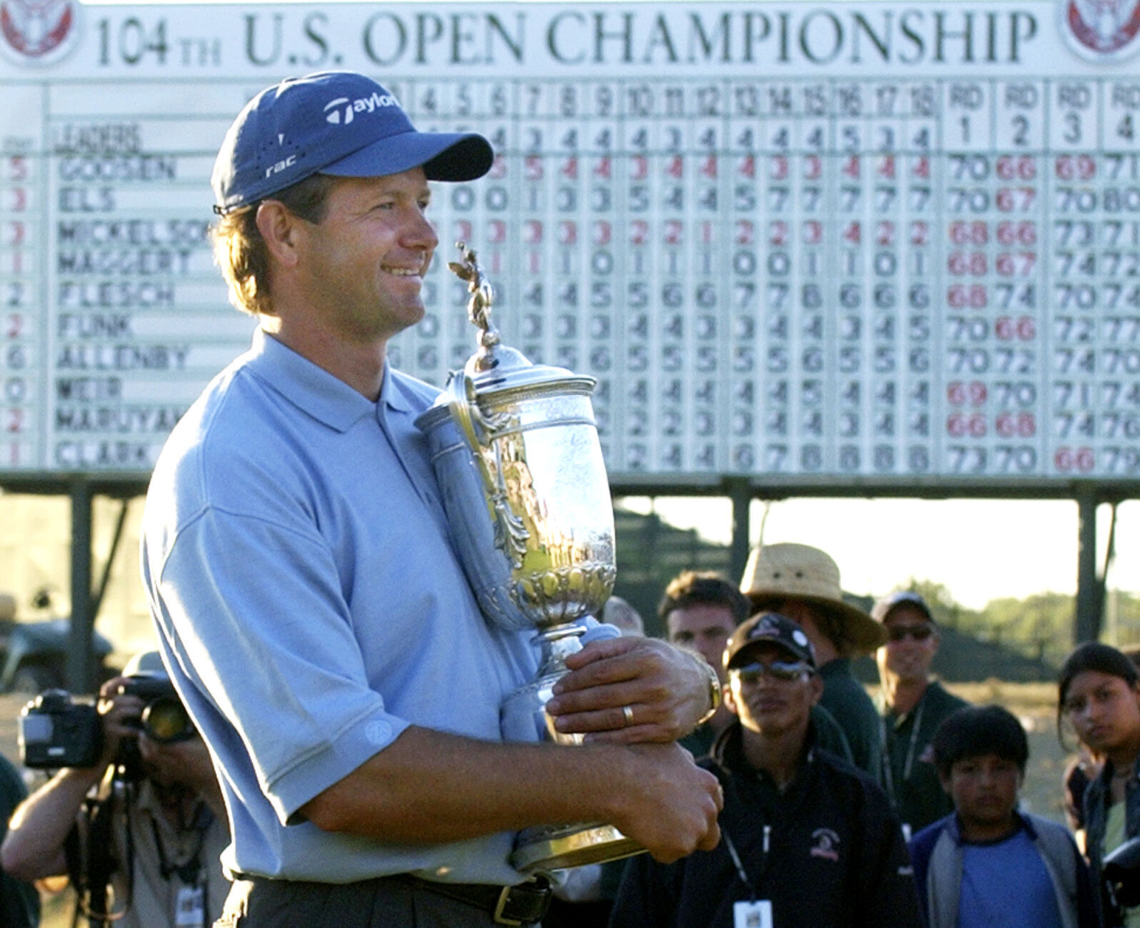 2004: Retief Goosen captures his second U.S. Open in four years